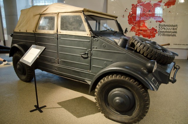 Vokiškas antrojo pasaulinio karo džipas Kubelwagen