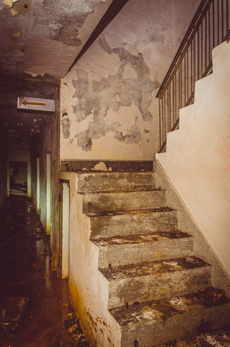 Dalis bunkerio turi du aukštus