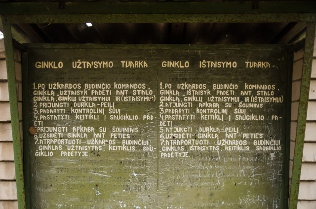 Stereo instrukcija