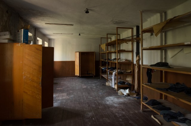 Nepilnamečių kolonijos rūbų sandėlys antrame kumetyno aukšte