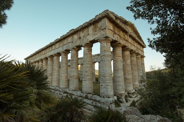 Segestos šventykla