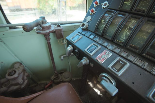 Automotrisės FS RALn 6012 mašinisto kabina