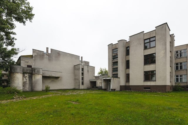 Brutualistinis Raseinių žiburys