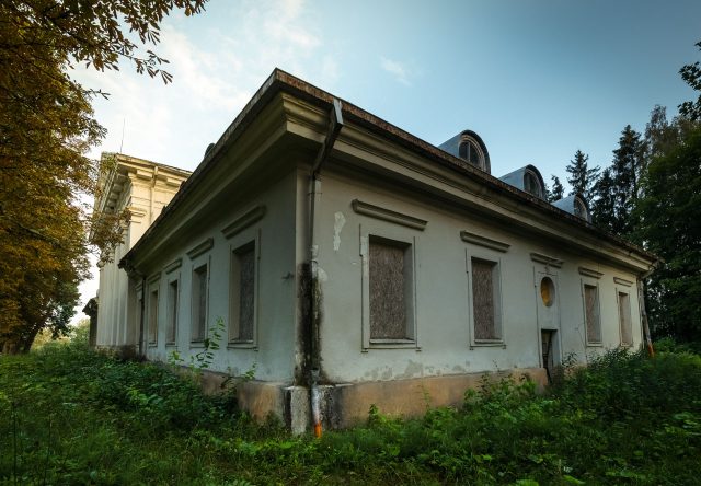Šiaurinis rūmų kampas